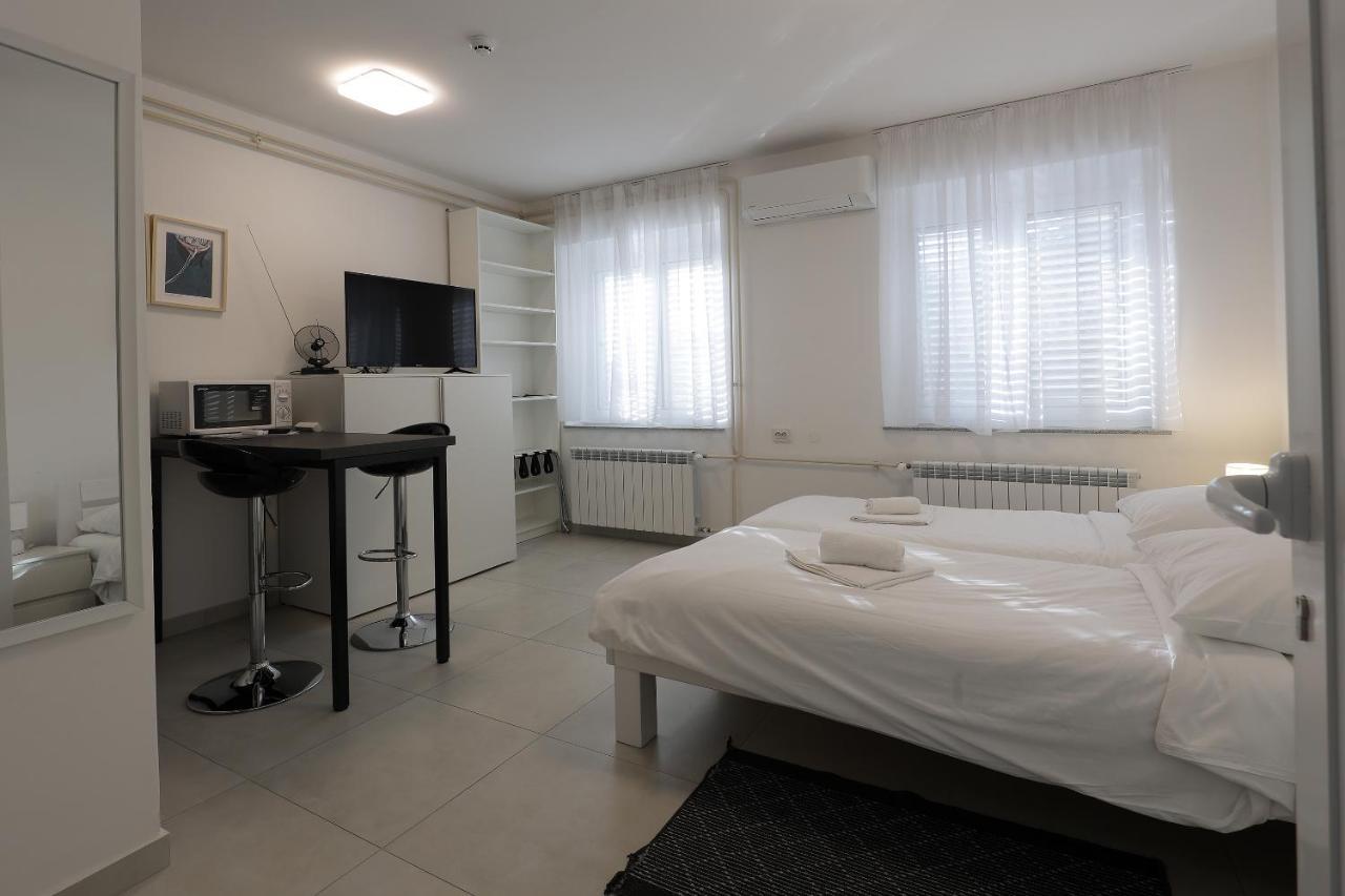 Rijeka Budget Rooms Екстериор снимка