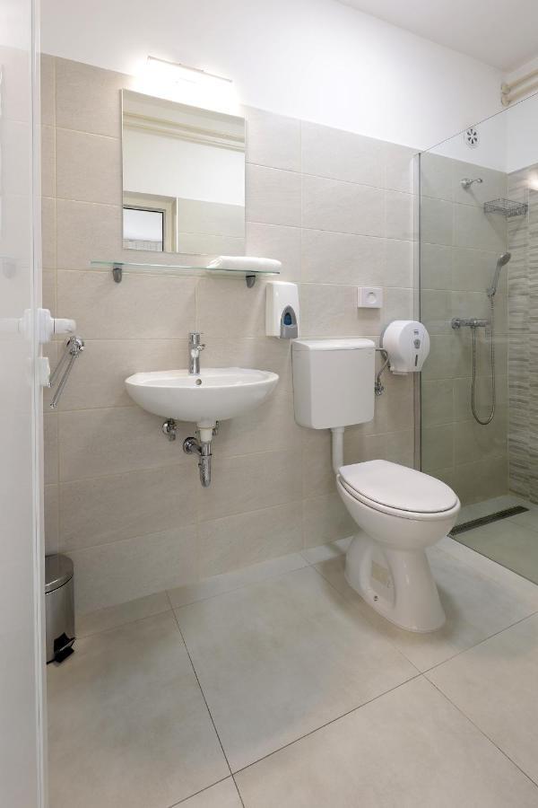 Rijeka Budget Rooms Екстериор снимка