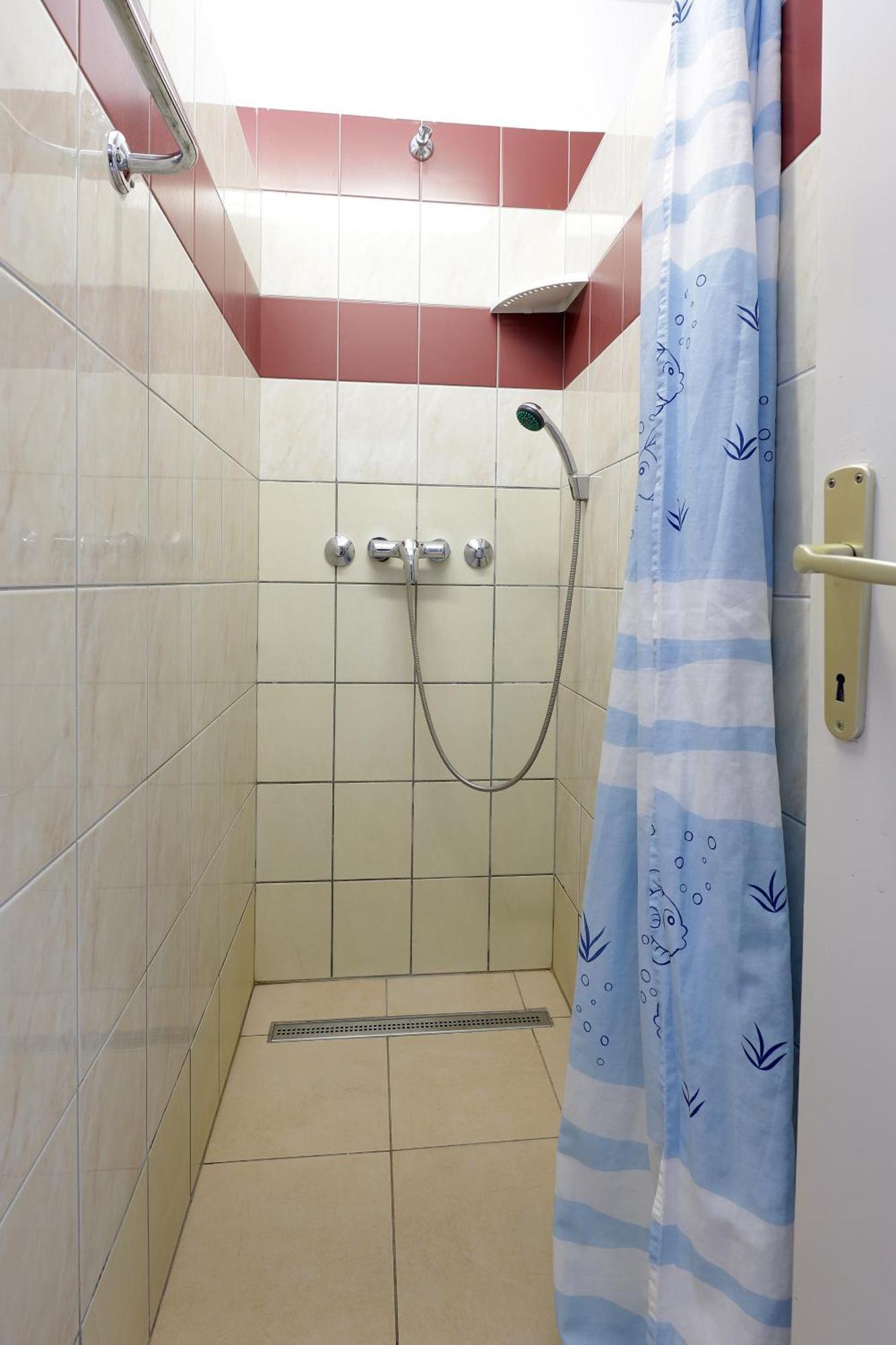 Rijeka Budget Rooms Стая снимка