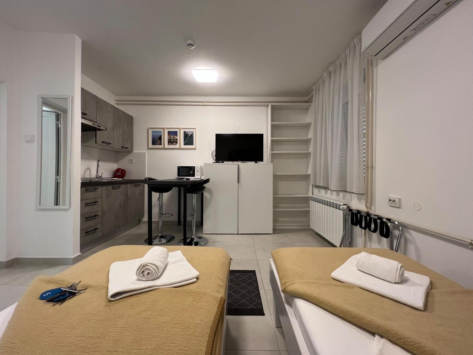 Rijeka Budget Rooms Екстериор снимка